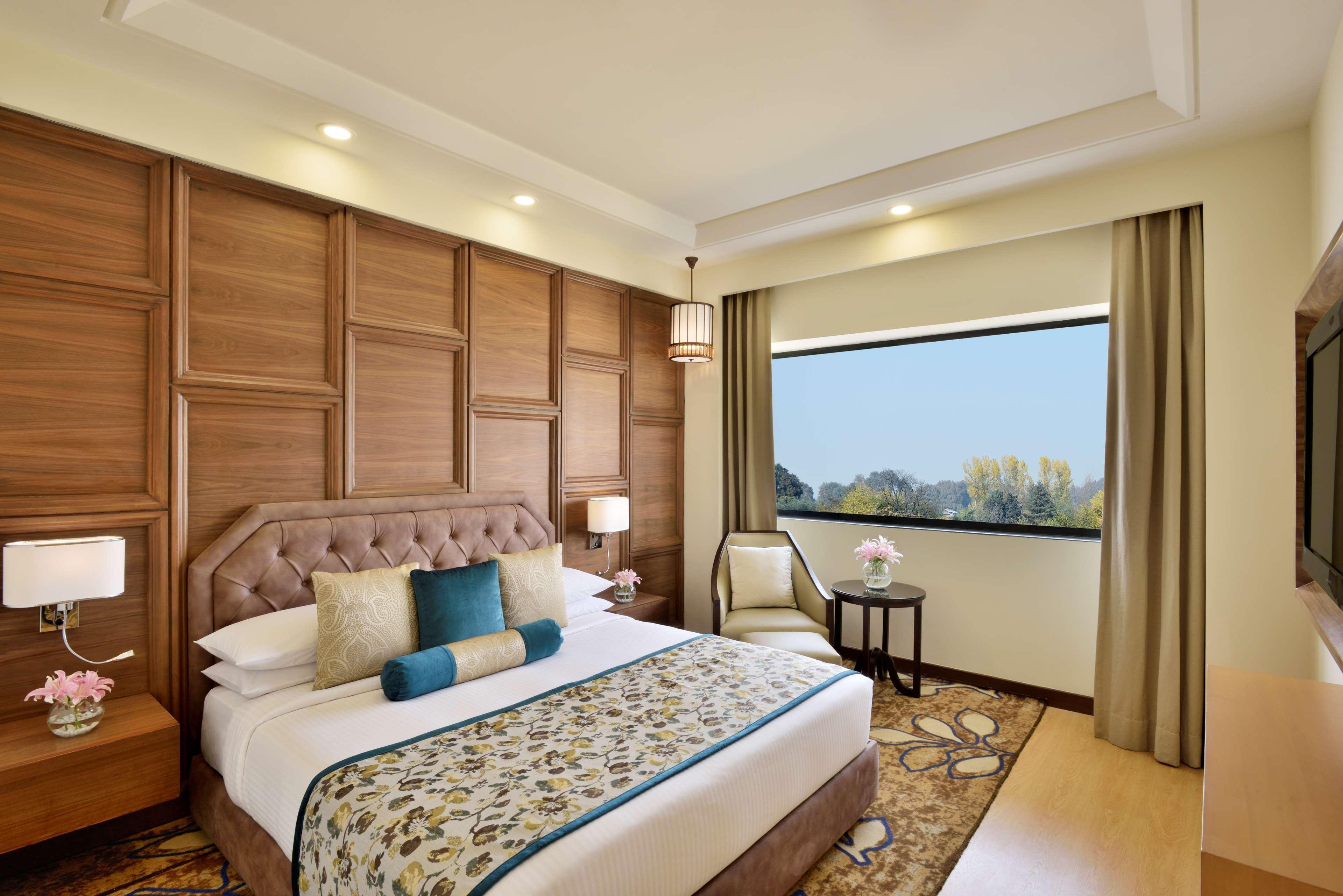 Radisson Srinagar酒店 外观 照片