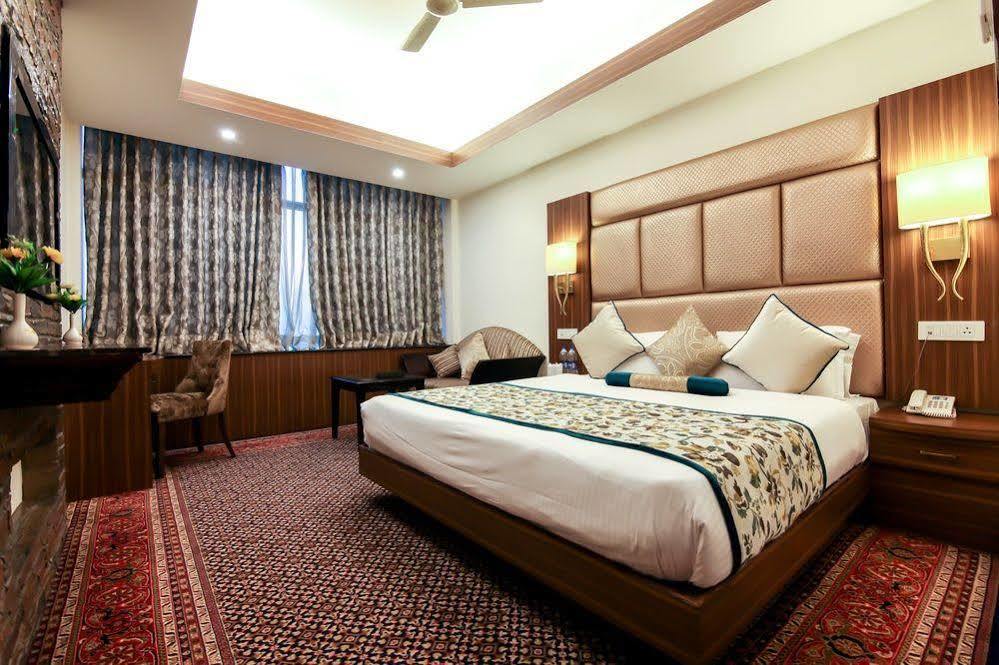 Radisson Srinagar酒店 外观 照片