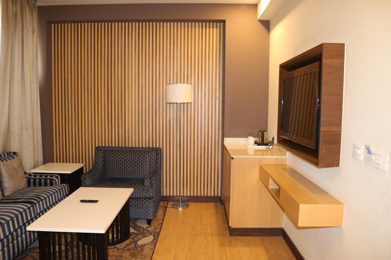 Radisson Srinagar酒店 外观 照片