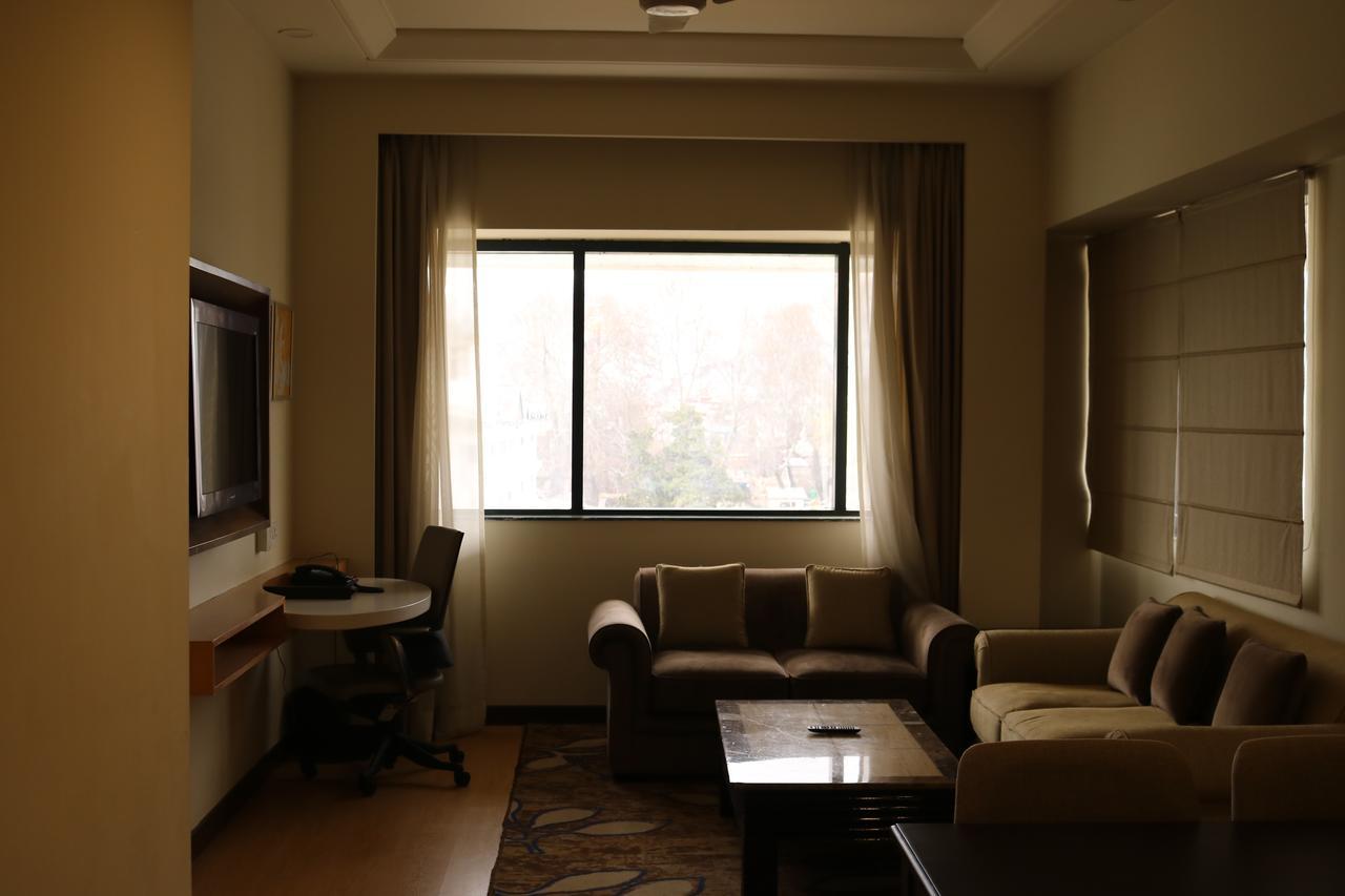 Radisson Srinagar酒店 外观 照片